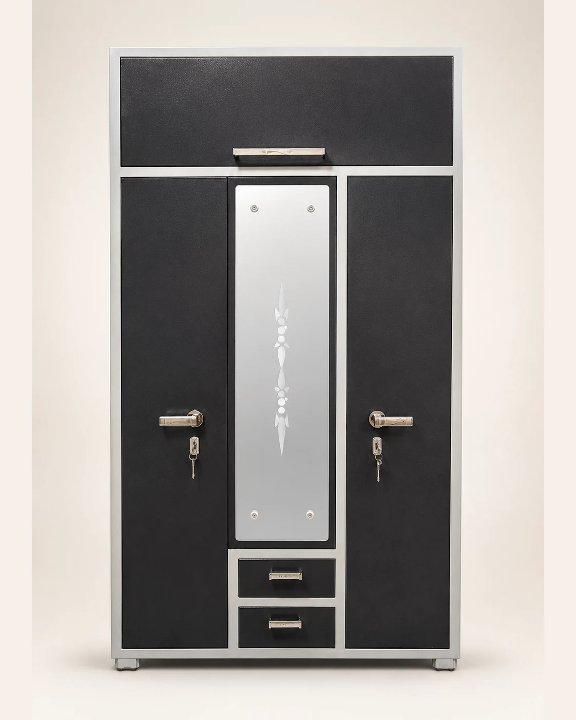 4X7 3 DOOR CENTER DRESSING ALMIRAH